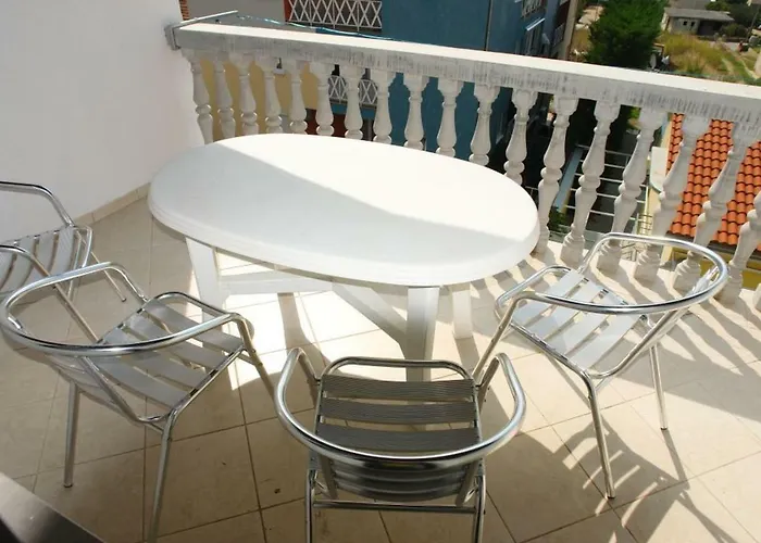 Dane בית הארחה פאקוסטאן